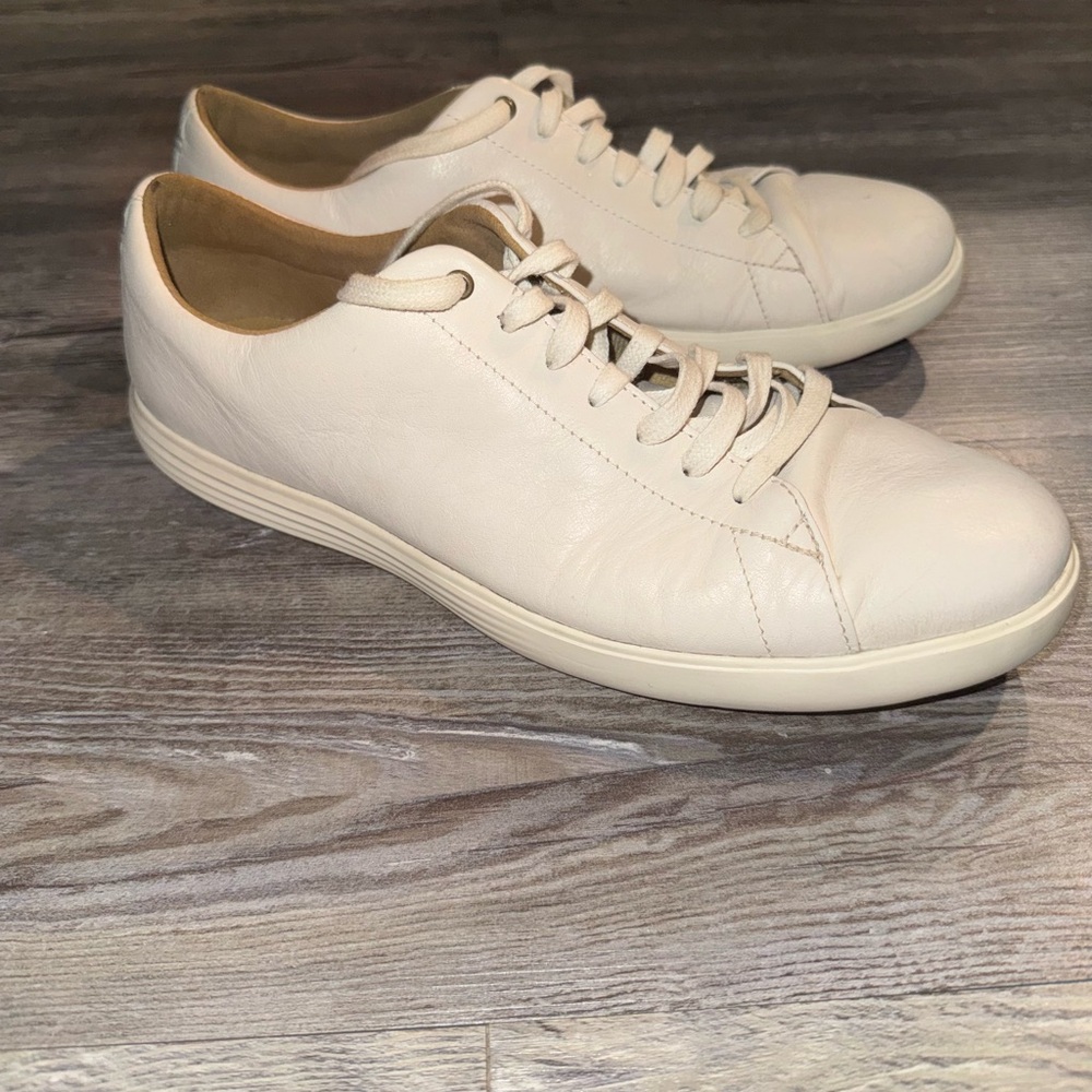 Men’s Cole Haan leather shoes